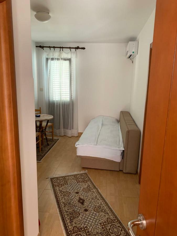Apartment Apartments Zvicer - Milica *